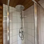 Gemuetliche Blockhuette In Wiennaehe Zofing