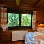 Chalé Gemuetliche Blockhuette In Wiennaehe