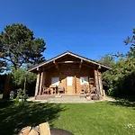 Gemuetliche Blockhuette In Wiennaehe *
