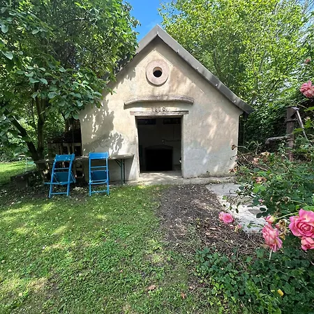 Dağ evi Gemuetliche Blockhuette In Wiennaehe