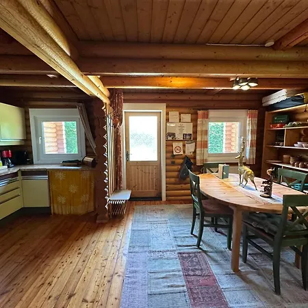 Gemuetliche Blockhuette In Wiennaehe Chalet Zofing