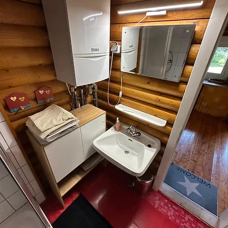 Gemuetliche Blockhuette In Wiennaehe Chalet