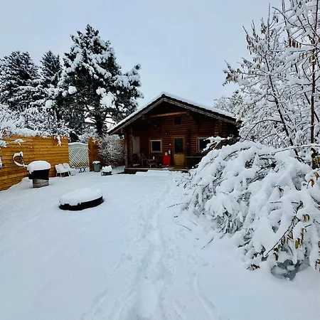 Gemuetliche Blockhuette In Wiennaehe
