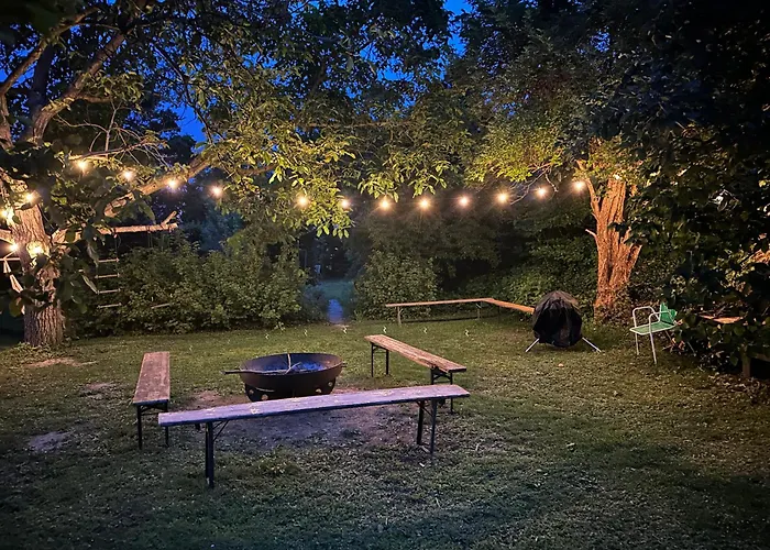 Gemuetliche Blockhuette In Wiennaehe *