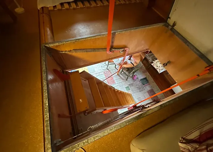 Gemuetliche Blockhuette In Wiennaehe