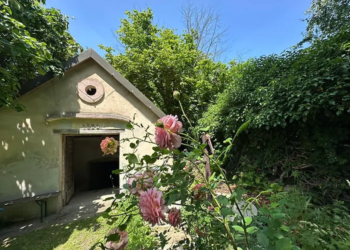 Chalet Gemuetliche Blockhuette In Wiennaehe Zofing