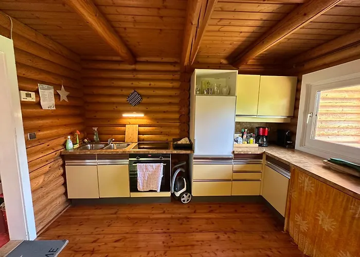 Gemuetliche Blockhuette In Wiennaehe Chalet *