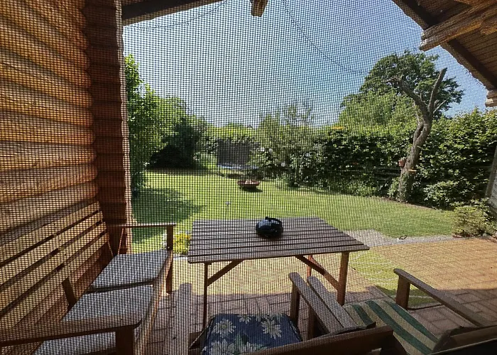 Gemuetliche Blockhuette In Wiennaehe Chalet